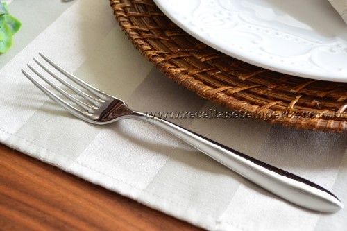 Você sabe como montar uma mesa?