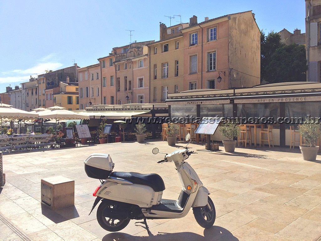 Destino: Aix-en-Provence / FRANÇA